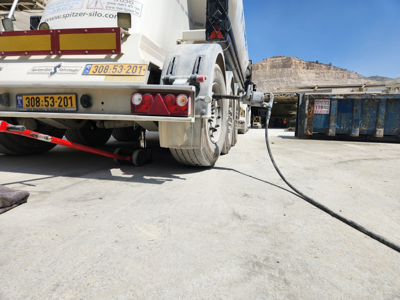 פנצ'ר במוצא עילית